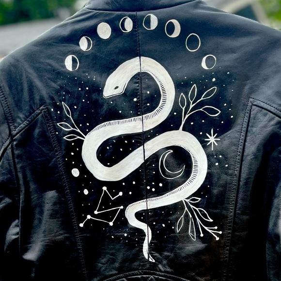 Swift Inspired Leather Jacket - Picture 9 of 9